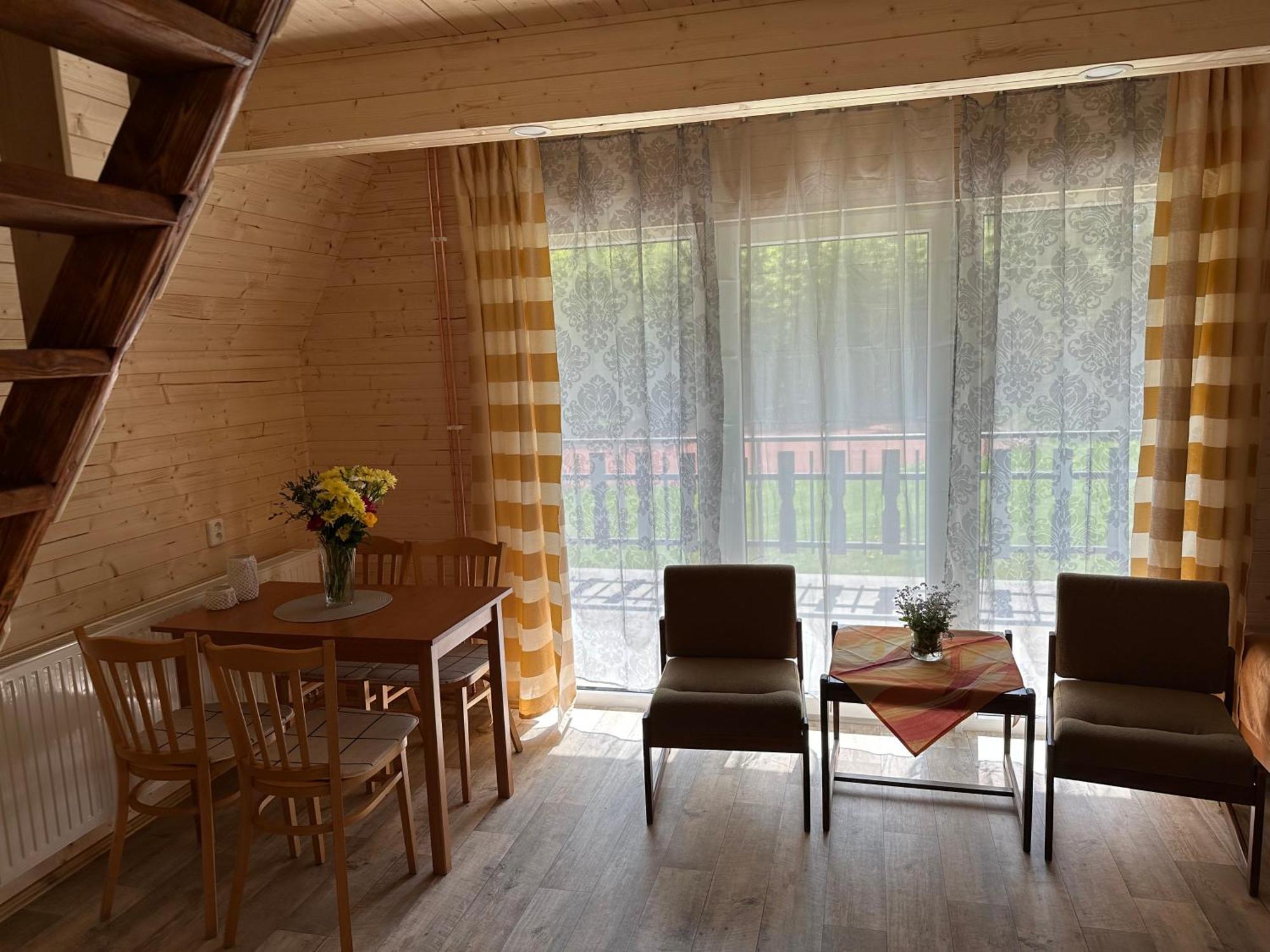 Hotel A Penzion Pegas Vlachovice Экстерьер фото